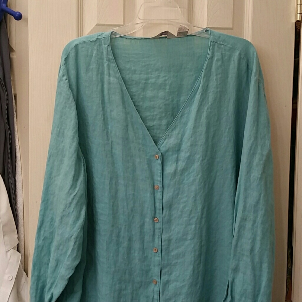 JJill button down linen top